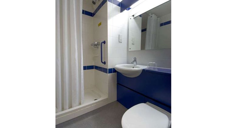 Travelodge Gateshead Room