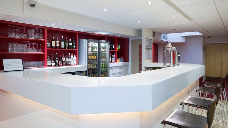<b>Travelodge Glasgow Central Restaurant</b>. Images powered by <a href="https://iceportal.shijigroup.com/" title="IcePortal" target="_blank">IcePortal</a>.