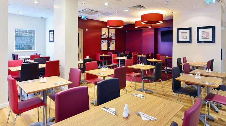 <b>Travelodge Glasgow Queen Street Restaurant</b>. Images powered by <a href="https://iceportal.shijigroup.com/" title="IcePortal" target="_blank">IcePortal</a>.