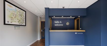 Travelodge Glastonbury Lobby