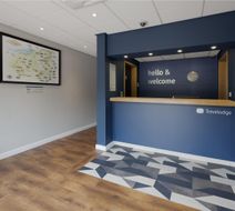 Travelodge Glastonbury Lobby
