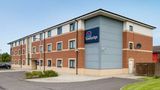Travelodge Glenrothes Exterior