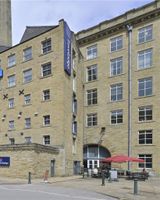 Travelodge Halifax