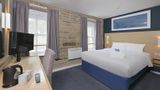 Travelodge Halifax Room