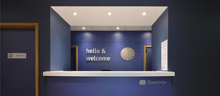 Travelodge Harrogate Lobby