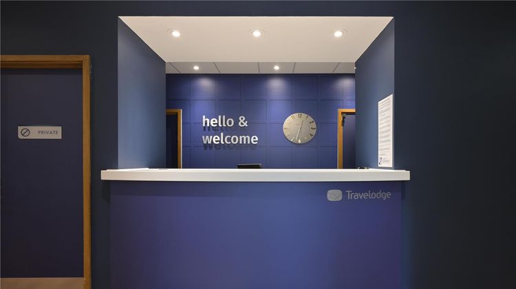 Travelodge Harrogate Lobby