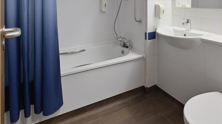 Travelodge Heston M4 Eastbound Room