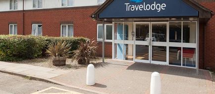 Travelodge Heathrow Heston M4 Westbound Exterior