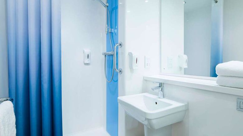 <b>Travelodge Hickstead Room</b>. Images powered by <a href="https://iceportal.shijigroup.com/" title="IcePortal" target="_blank">IcePortal</a>.