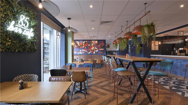 <b>Travelodge High Wycombe Central Restaurant</b>. Images powered by <a href="https://iceportal.shijigroup.com/" title="IcePortal" target="_blank">IcePortal</a>.
