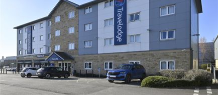 Travelodge Huddersfield Exterior