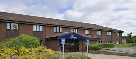 Travelodge Huntingdon Fenstanton Exterior
