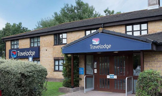 Travelodge Ilminster Hotel Exterior