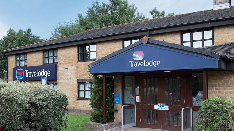 Travelodge Ilminster Hotel Exterior