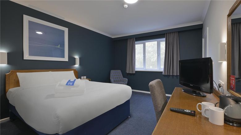 <b>Travelodge Keighley Room</b>. Images powered by <a href="https://iceportal.shijigroup.com/" title="IcePortal" target="_blank">IcePortal</a>.
