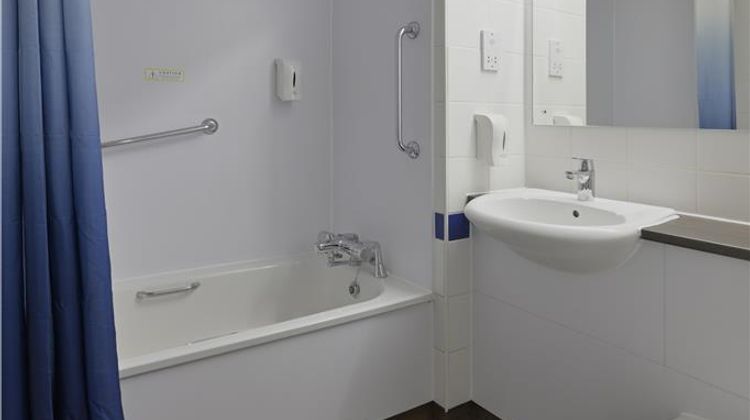 Travelodge Kettering Room