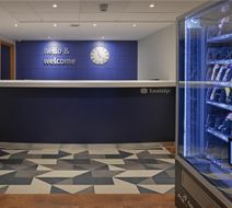 Travelodge Kingston Upon Thames Central Lobby