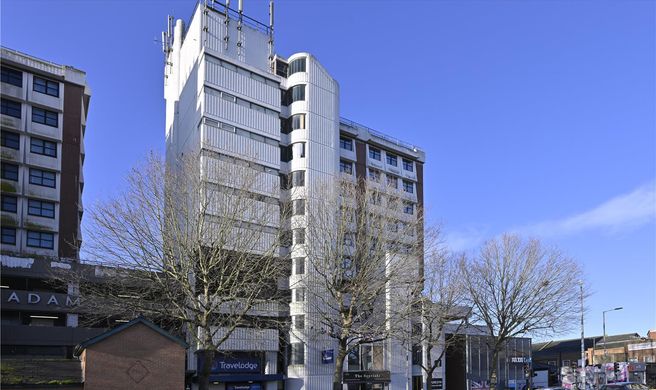 Travelodge Kingston Upon Thames Central Exterior
