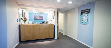 Travelodge Limerick Lobby