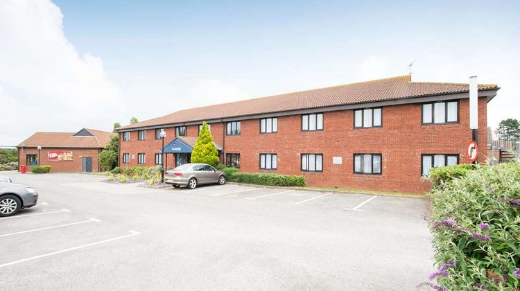 Travelodge Littlehampton Rustington Exterior