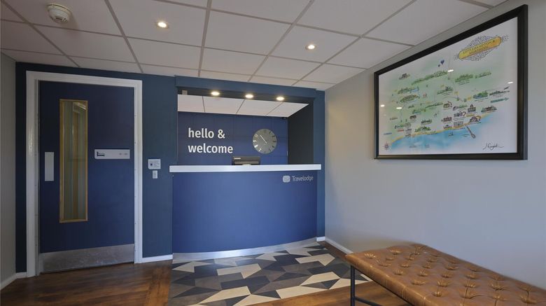<b>Travelodge Littlehampton Rustington Lobby</b>. Images powered by <a href="https://iceportal.shijigroup.com/" title="IcePortal" target="_blank">IcePortal</a>.