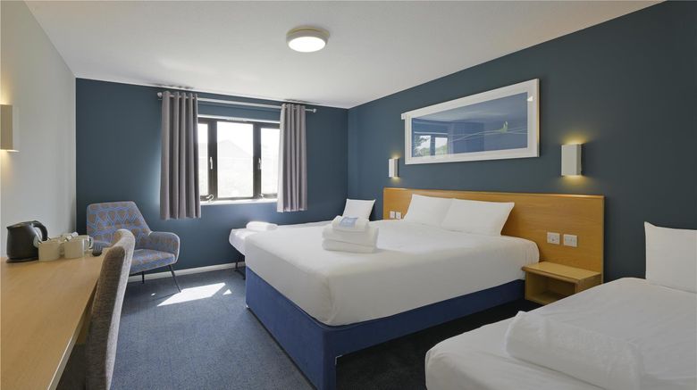 <b>Travelodge Littlehampton Rustington Room</b>. Images powered by <a href="https://iceportal.shijigroup.com/" title="IcePortal" target="_blank">IcePortal</a>.