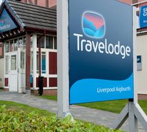 Travelodge Liverpool Aigburth Exterior