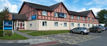 Travelodge Liverpool Aigburth Exterior
