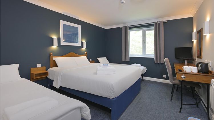 Travelodge Liverpool Aigburth Room