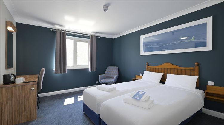 Travelodge Liverpool Aigburth Room
