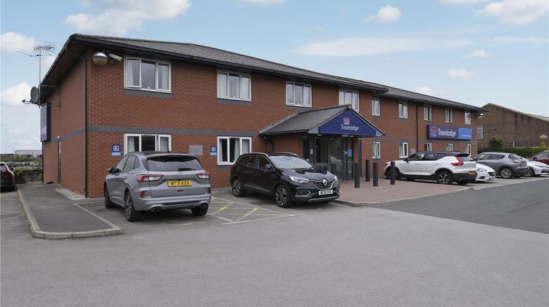 <b>Travelodge Liverpool Docks Exterior</b>. Images powered by <a href="https://iceportal.shijigroup.com/" title="IcePortal" target="_blank">IcePortal</a>.