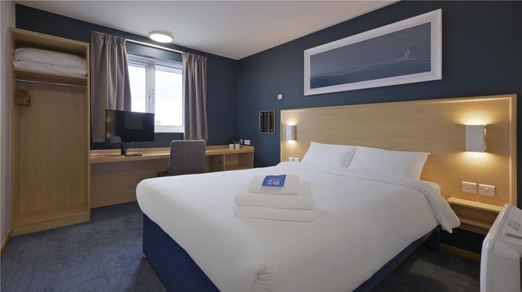 Travelodge Liverpool Docks Room