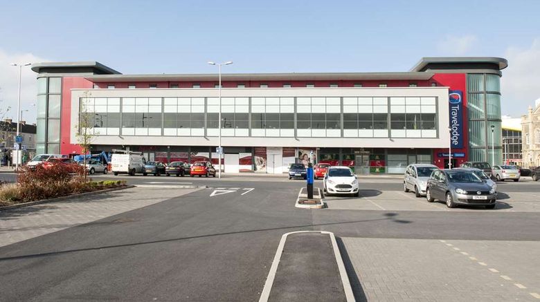 <b>Travelodge Llanelli Central Exterior</b>. Images powered by <a href="https://iceportal.shijigroup.com/" title="IcePortal" target="_blank">IcePortal</a>.