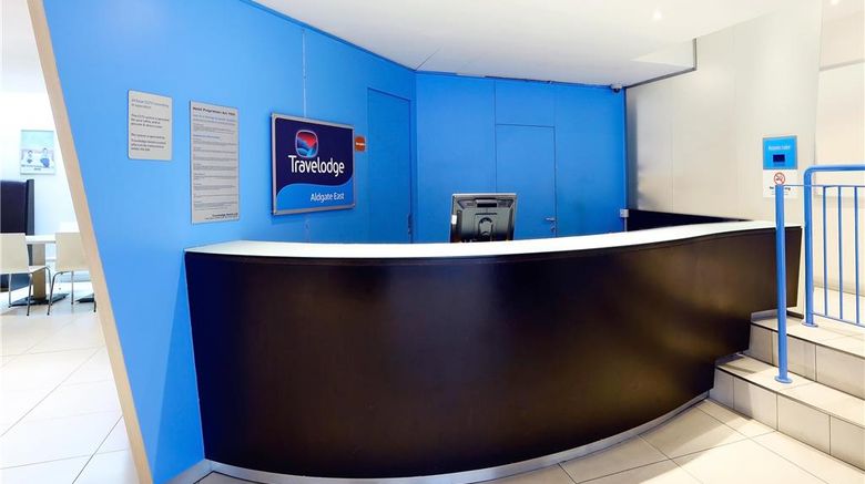 <b>Travelodge London Aldgate East Hotel Lobby</b>. Images powered by <a href="https://iceportal.shijigroup.com/" title="IcePortal" target="_blank">IcePortal</a>.