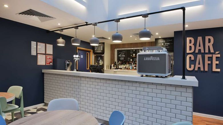 <b>Travelodge Southwark Hotel Restaurant</b>. Images powered by <a href="https://iceportal.shijigroup.com/" title="IcePortal" target="_blank">IcePortal</a>.