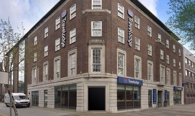 Travelodge London Waterloo Hotel Exterior