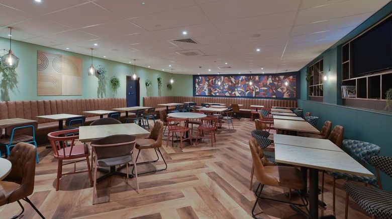 <b>Travelodge London Covent Garden Restaurant</b>. Images powered by <a href="https://iceportal.shijigroup.com/" title="IcePortal" target="_blank">IcePortal</a>.