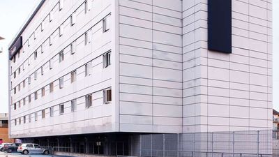 Travelodge Heathrow Feltham Hotel