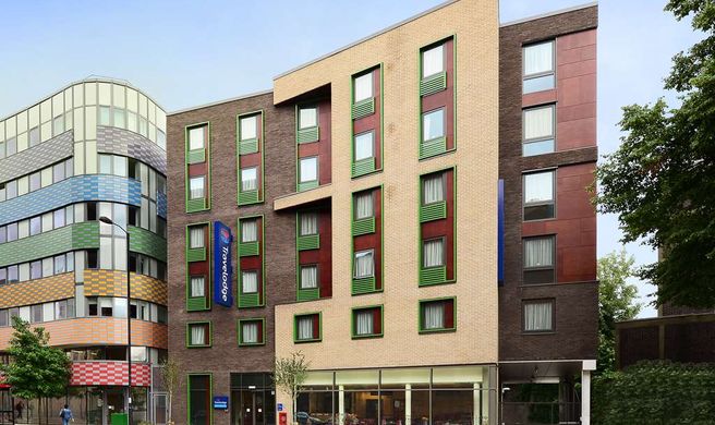 Travelodge Finsbury Park Exterior