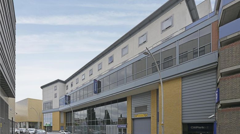 Travelodge London Ilford Exterior. Images powered by <a href="https://iceportal.shijigroup.com" target="_blank" rel="noopener">Ice Portal</a>.