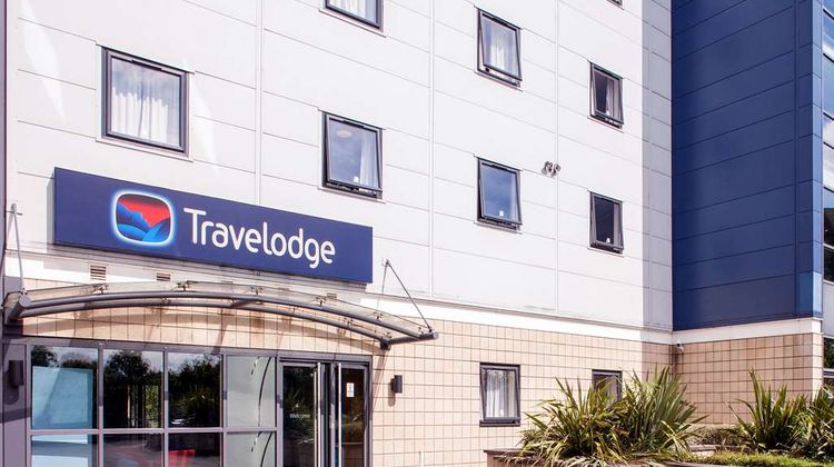 Travelodge London Kew Bridge Exterior