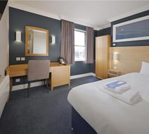 Travelodge Kings Cross Royal Scot Room