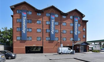 Travelodge London Park Royal Hotel