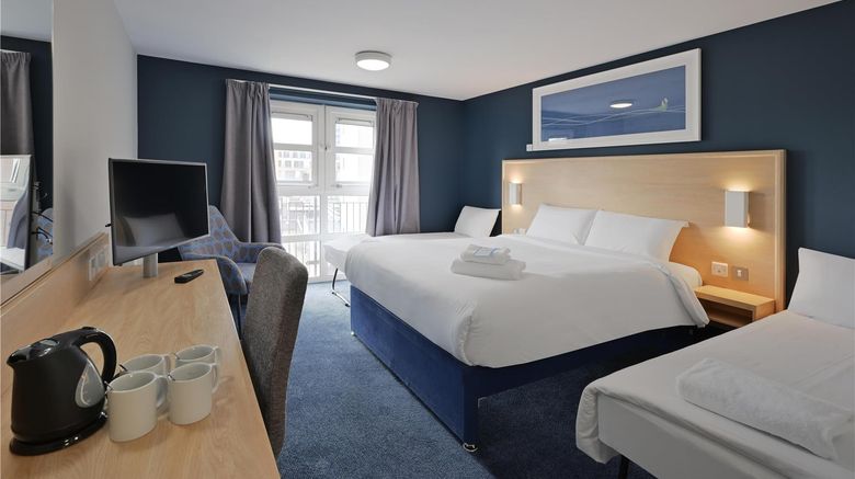 <b>Travelodge Romford Central Hotel Room</b>. Images powered by <a href="https://iceportal.shijigroup.com/" title="IcePortal" target="_blank">IcePortal</a>.