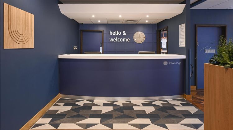 Travelodge London Twickenham Lobby