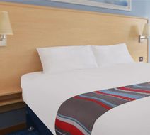 Travelodge Lutterworth Room