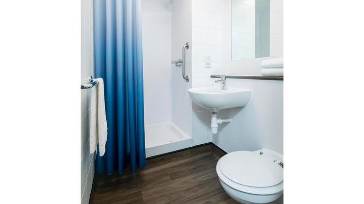 Travelodge Lutterworth Room