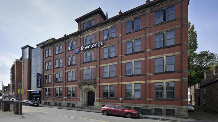 Travelodge Macclesfield Central Exterior