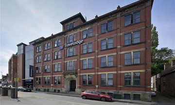 Travelodge Macclesfield Central