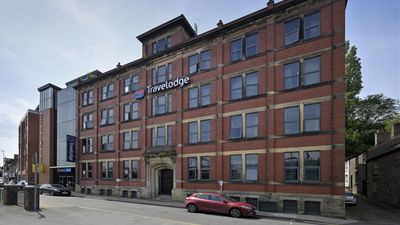 Travelodge Macclesfield Central
